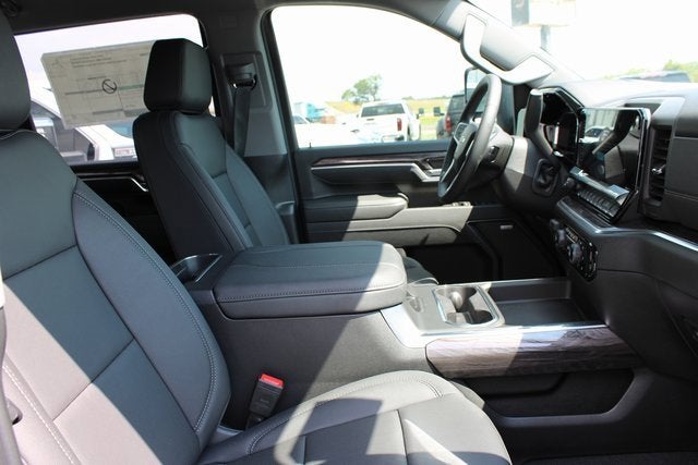 2025 Chevrolet Silverado 3500 HD LTZ