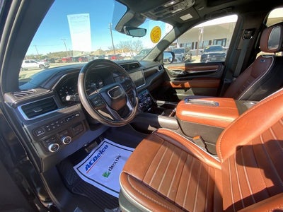 2023 GMC Yukon XL Denali Ultimate