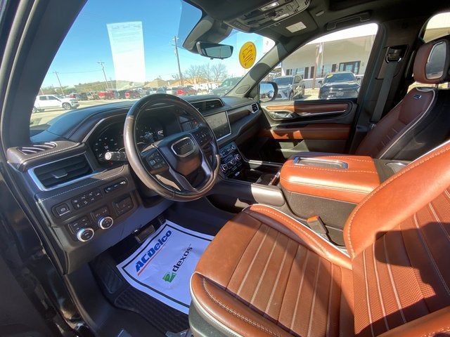 2023 GMC Yukon XL Denali Ultimate