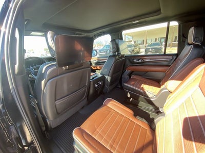 2023 GMC Yukon XL Denali Ultimate