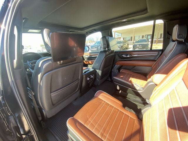 2023 GMC Yukon XL Denali Ultimate