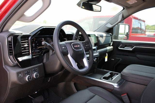 2025 GMC Sierra 2500 HD SLT