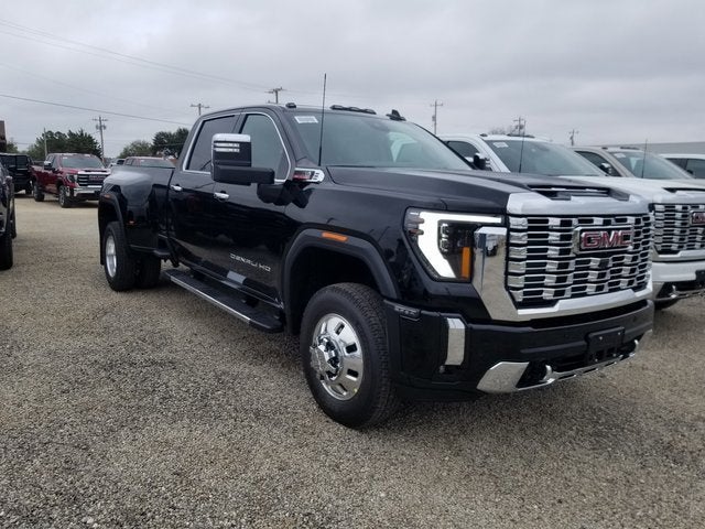 2026 GMC Sierra 3500 HD Denali DRW