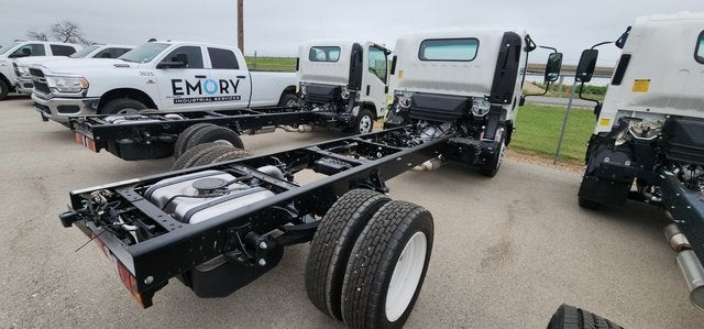 2024 Chevrolet Low Cab Forward 4500 Base