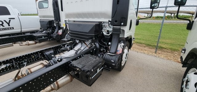 2024 Chevrolet Low Cab Forward 4500 Base