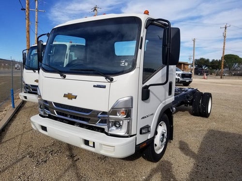 2025 Chevrolet Low Cab Forward 4500 Base