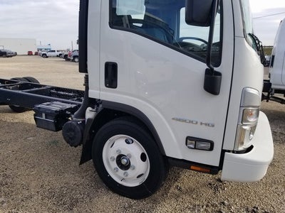 2025 Chevrolet Low Cab Forward 4500 Base