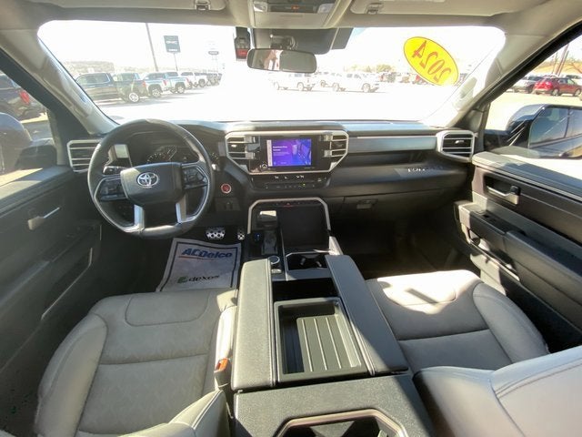 2024 Toyota Tundra 4WD SR5