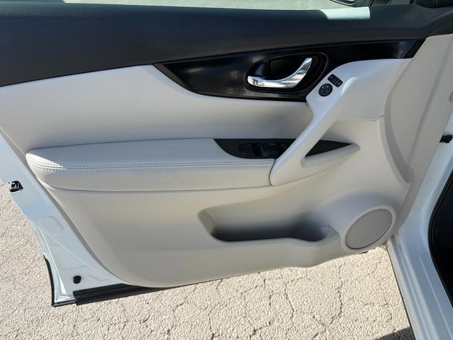 2021 Nissan Rogue Sport SL