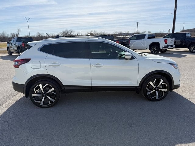 2021 Nissan Rogue Sport SL