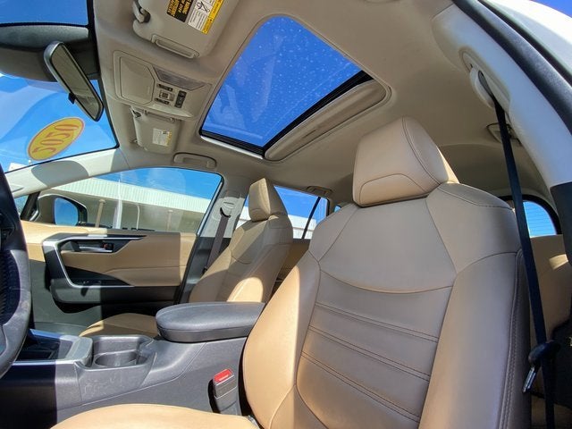 2020 Toyota RAV4 XLE Premium