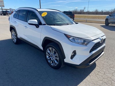 2020 Toyota RAV4 XLE Premium