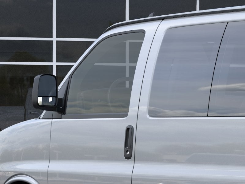 2026 Chevrolet Express Passenger LT