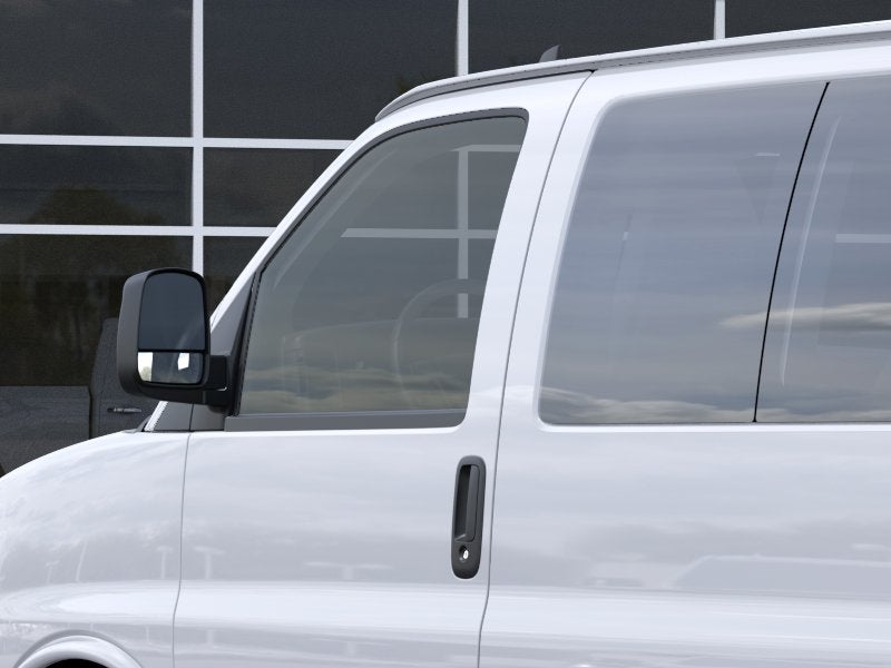 2026 Chevrolet Express Passenger 1LT