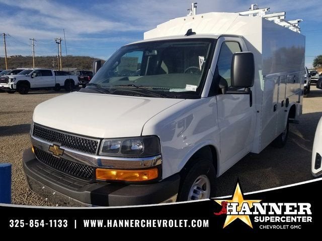 2025 Chevrolet Express Cutaway 3500 1WT