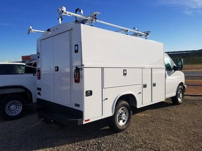 2025 Chevrolet Express Cutaway 3500 1WT