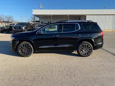 2023 GMC Acadia Denali