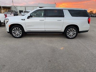 2023 GMC Yukon XL Denali