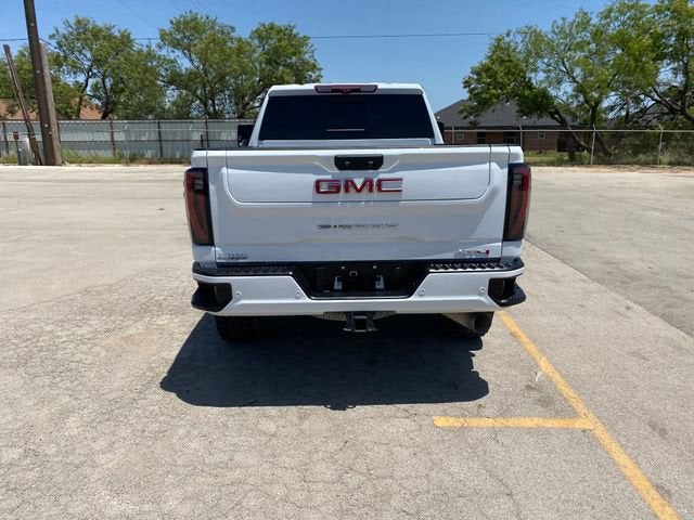 2024 GMC Sierra 2500 HD AT4
