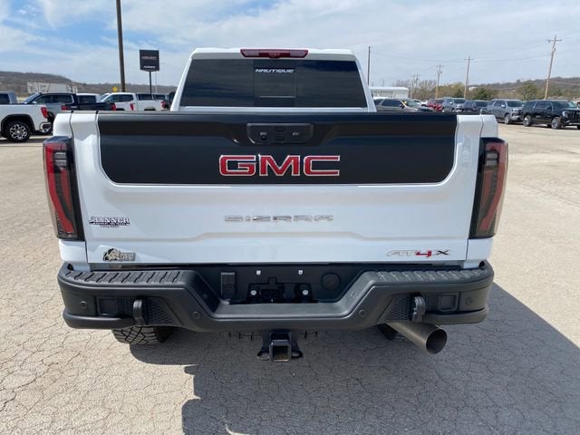 2025 GMC Sierra 2500 HD AT4X
