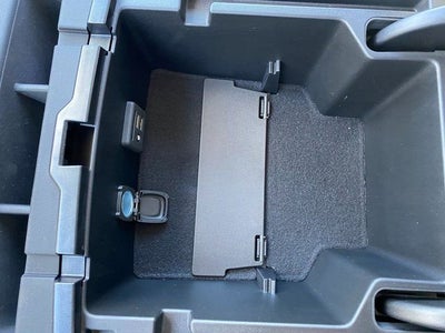 2025 Chevrolet Silverado 6500 HD Work Truck