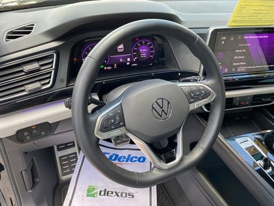 2024 Volkswagen Atlas Cross Sport 2.0T SEL Premium R-Line