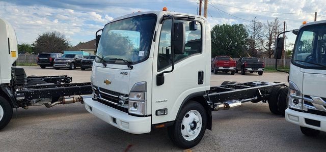 2024 Chevrolet Low Cab Forward 4500 Base