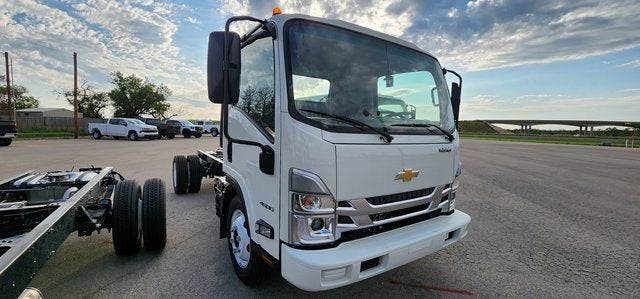 2024 Chevrolet Low Cab Forward 4500 Base