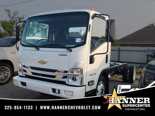 2024 Chevrolet Low Cab Forward 4500 Base