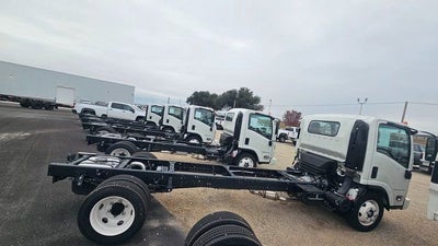 2024 Chevrolet Low Cab Forward 5500 XG Base