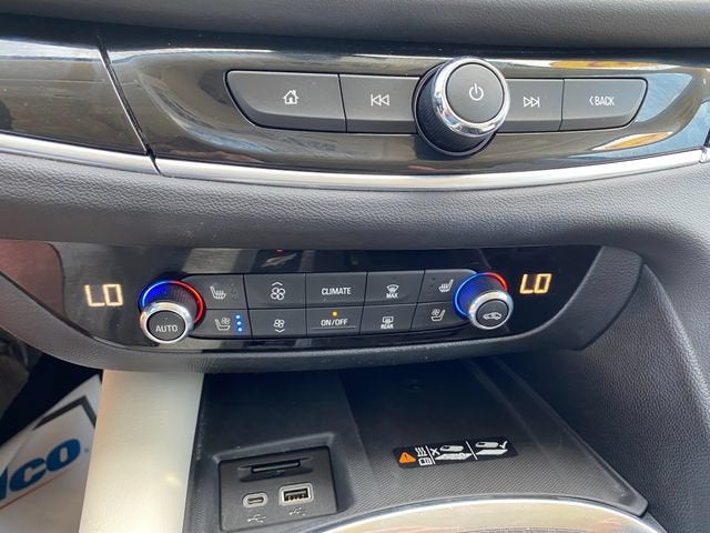 2022 Buick Enclave Avenir