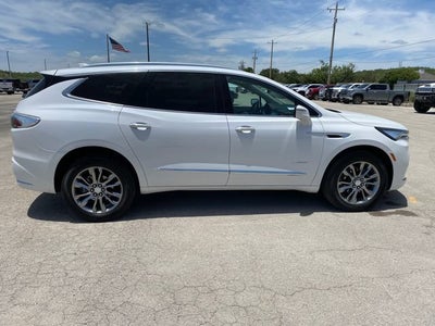 2022 Buick Enclave Avenir
