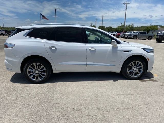 2022 Buick Enclave Avenir