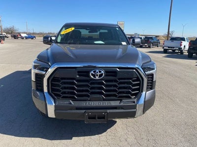 2024 Toyota Tundra 4WD SR5
