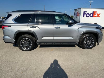 2023 Toyota Sequoia SR5